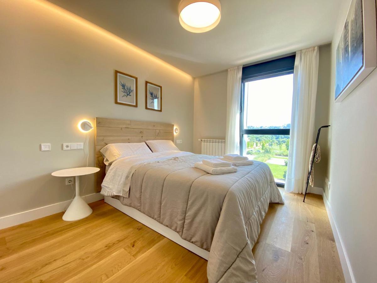 Puente Santiago Apostol Apartment Понтеведра Екстериор снимка